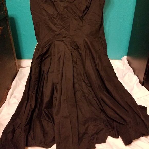 Nine West V neck flare dress - Picture 2 of 3